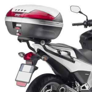 Givi spetsiifilised Monorack-kinnitused Integra 700 12-