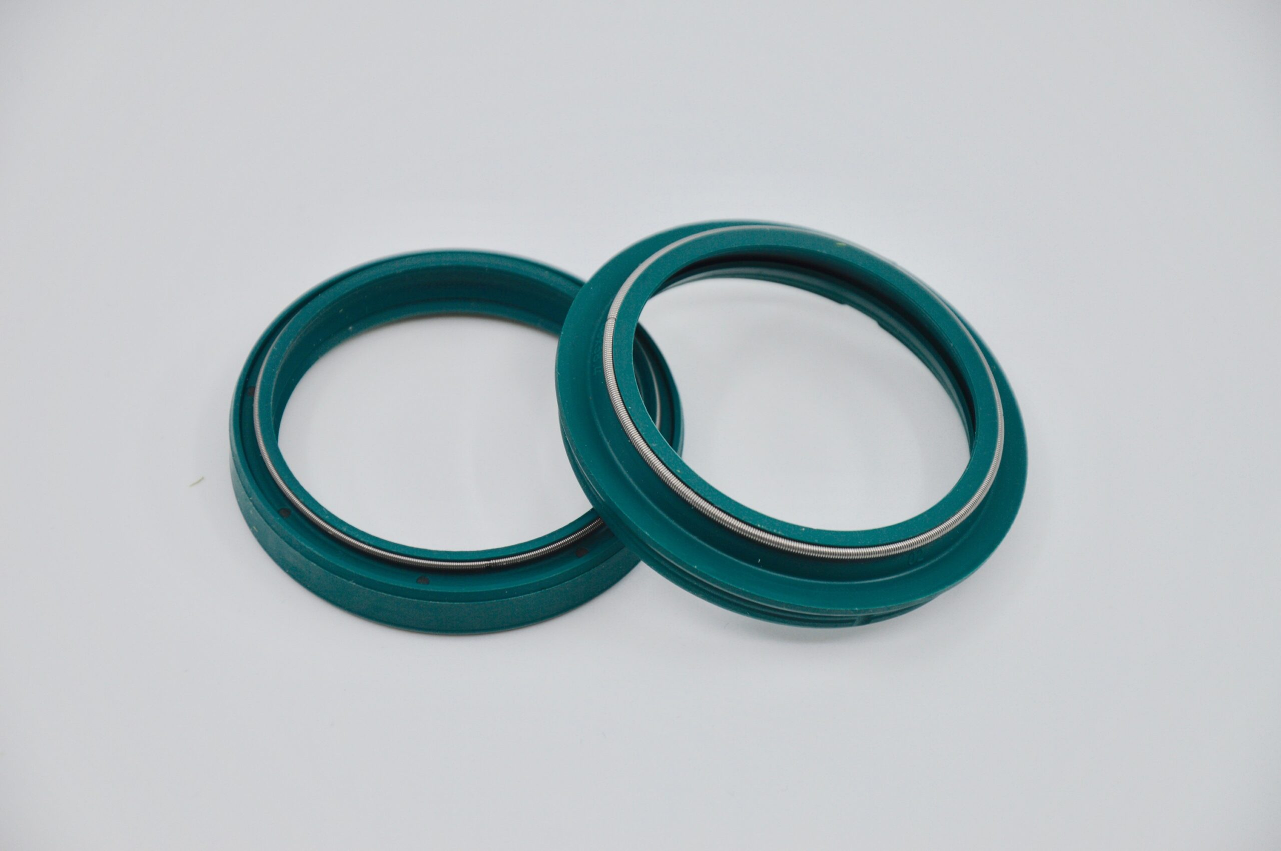 SKF Heavy Duty õli- ja tolmutihend 48 mm. - WP