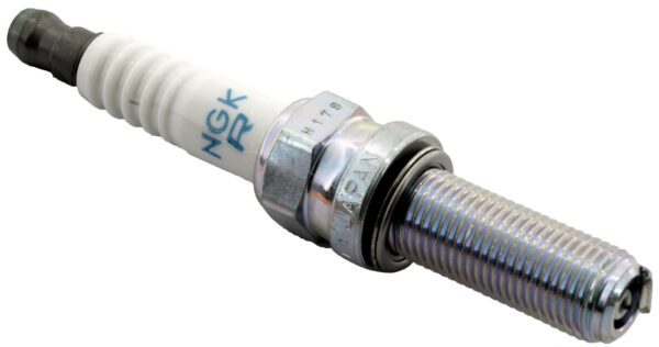 NGK süüteküünal R0451B-8