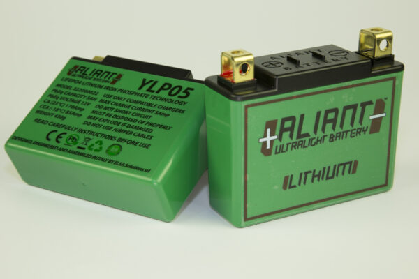 Aliant ultrakerge YLP05 liitiumaku