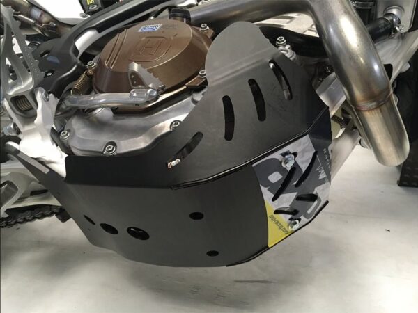 AXP kaitseplaat PHD 6mm Black Husqvarna FE250/FE350 17-23
