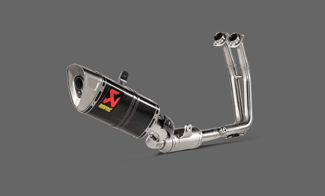 Akrapovic Racing Line (süsinik) GSX-8S 2022-
