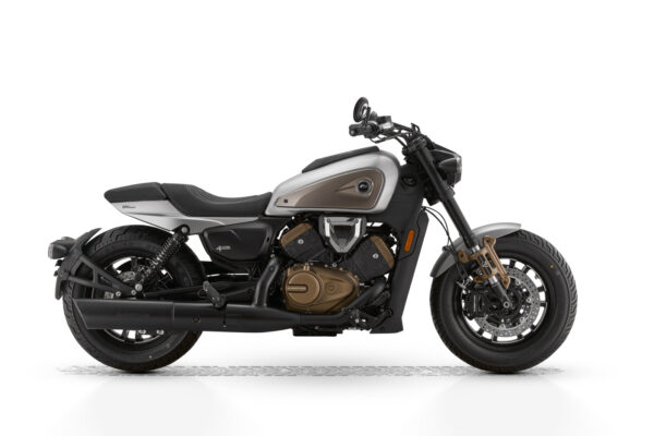 QJMotor SRV 600 V