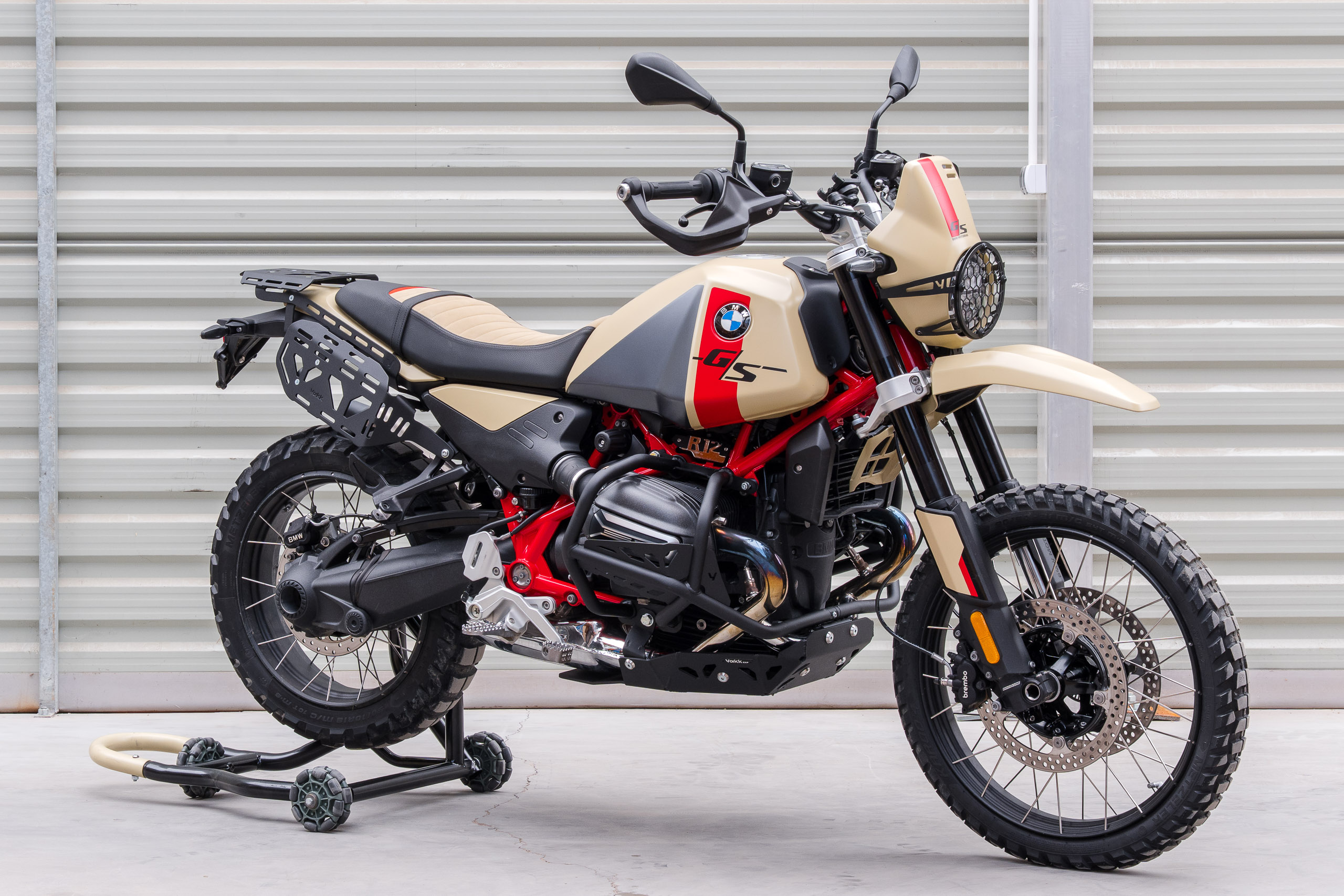 Yakk EXP põhjakaitse BMW R12 GS (24-) must