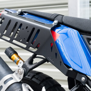 Yakk EXP külgkorvi pagasiriiuli alus Yamaha T7 Tenere 700 (19-24) must