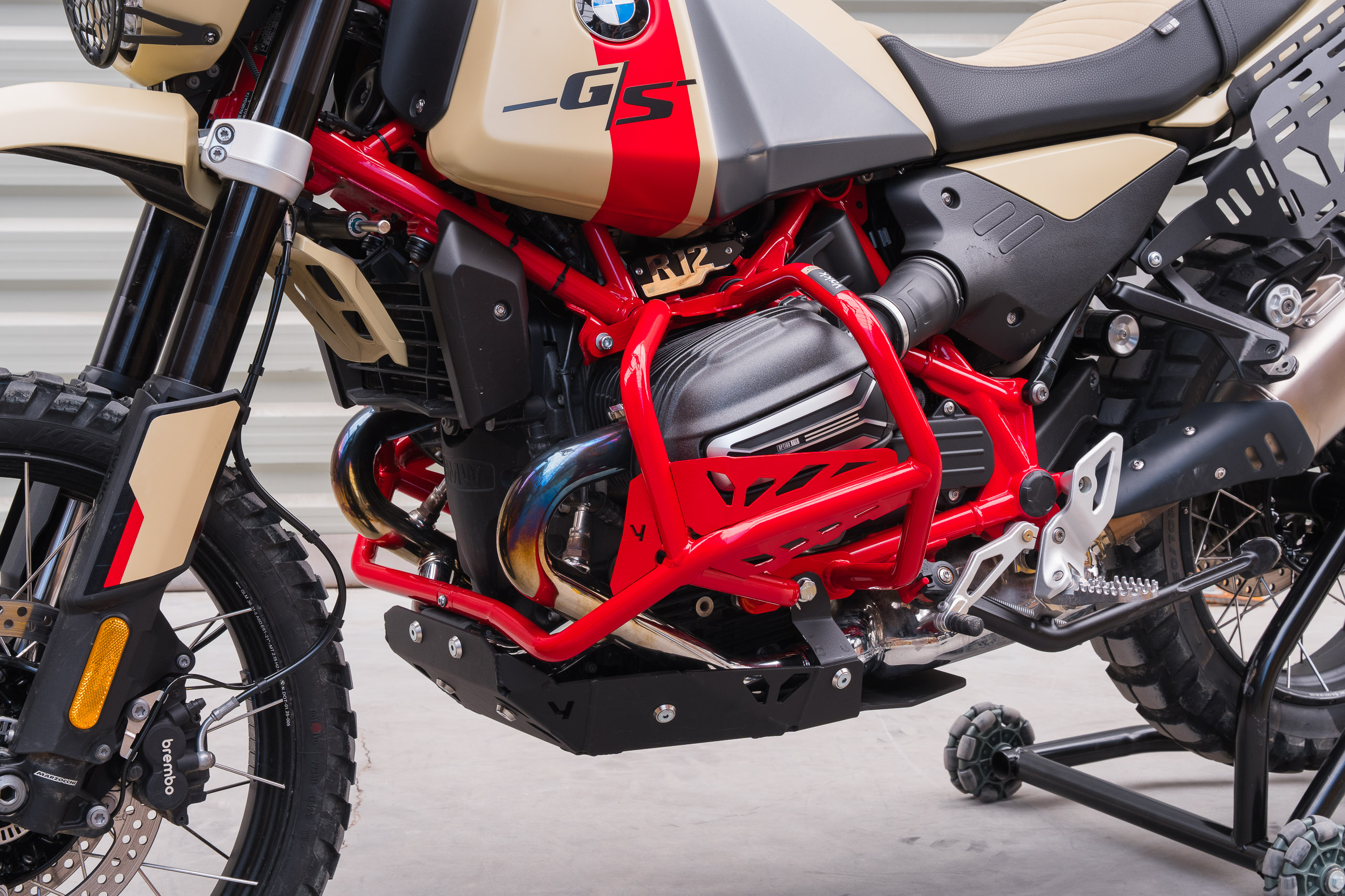 Yakk EXP kaitseraud BMW R12 GS (24-) punane - Image 2