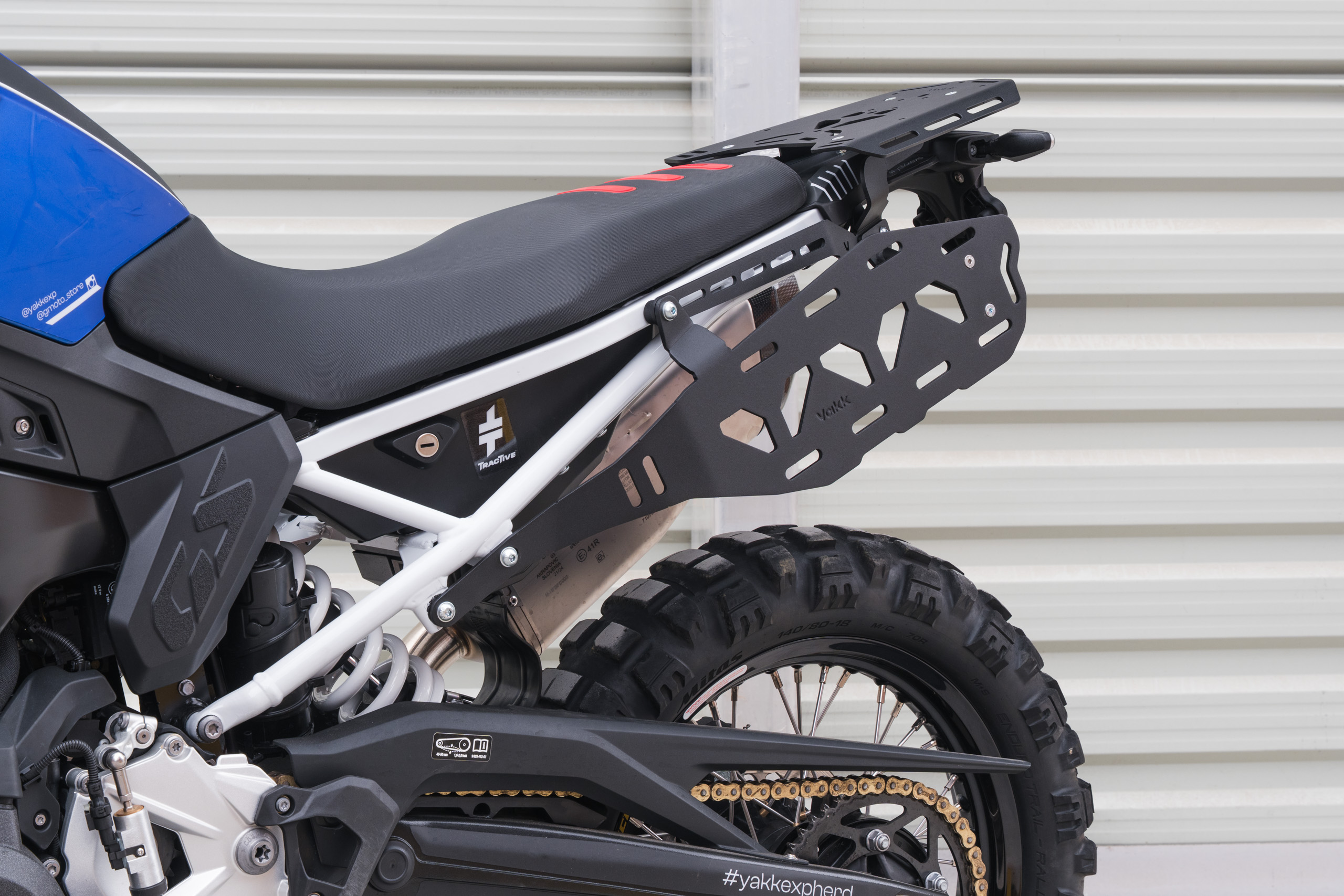 Yakk EXP külgmise pagasi kandurite pagasiriiul BMW F900 GS (24-) must - Image 3