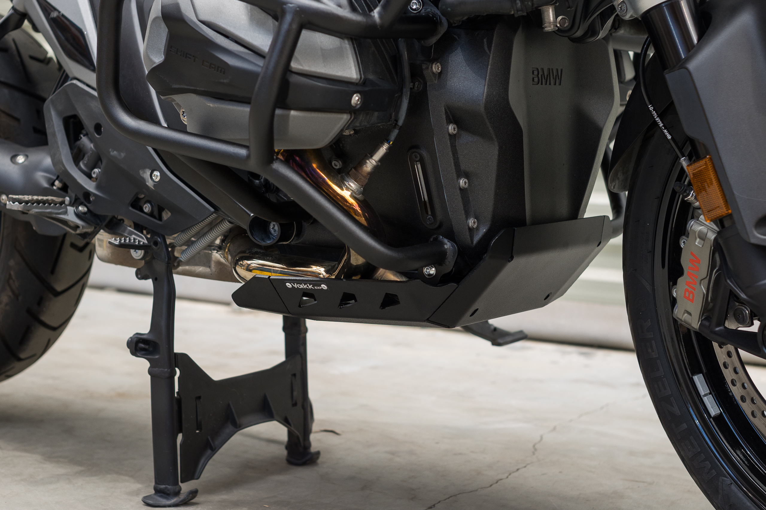 Yakk EXP kaitseplaat BMW R1300 GS (23-) must - Image 5