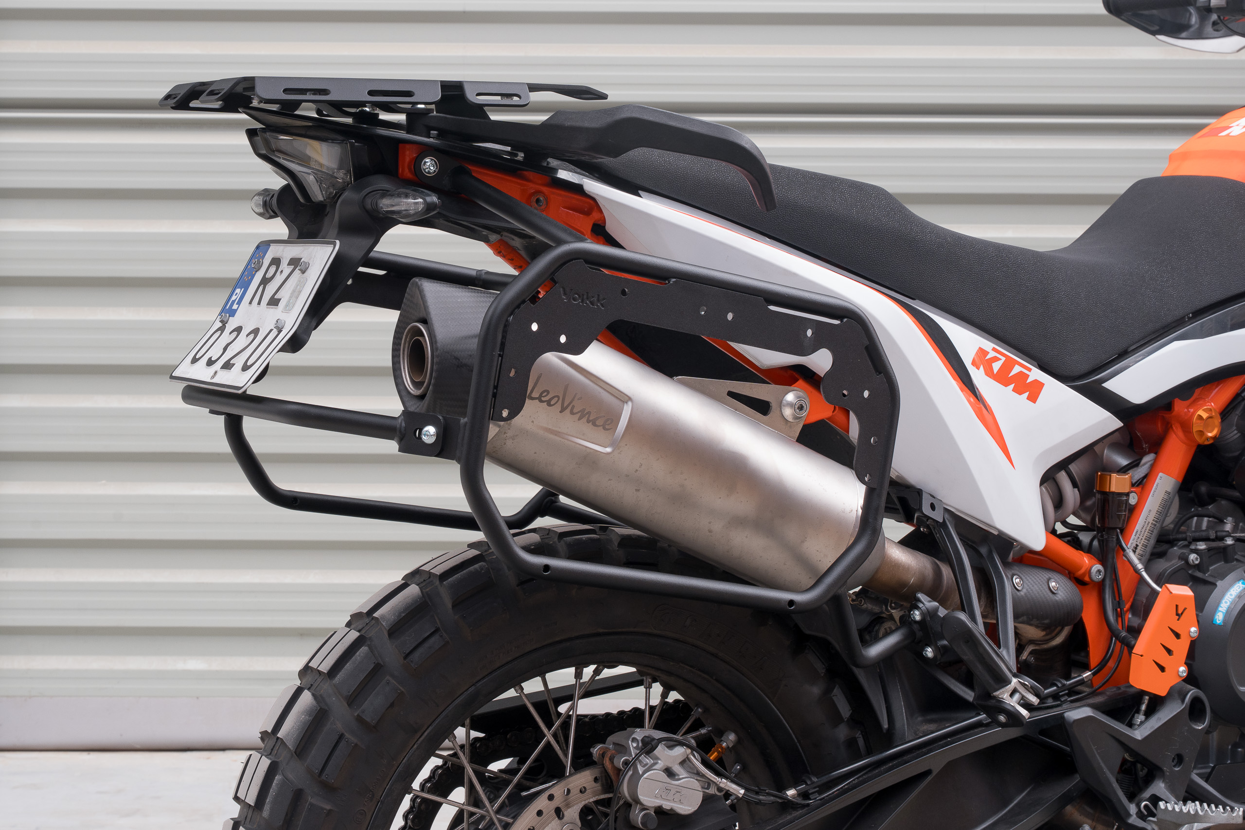 Yakk EXP külgkandur KTM 790/890 Adventure (19-) must - Image 3