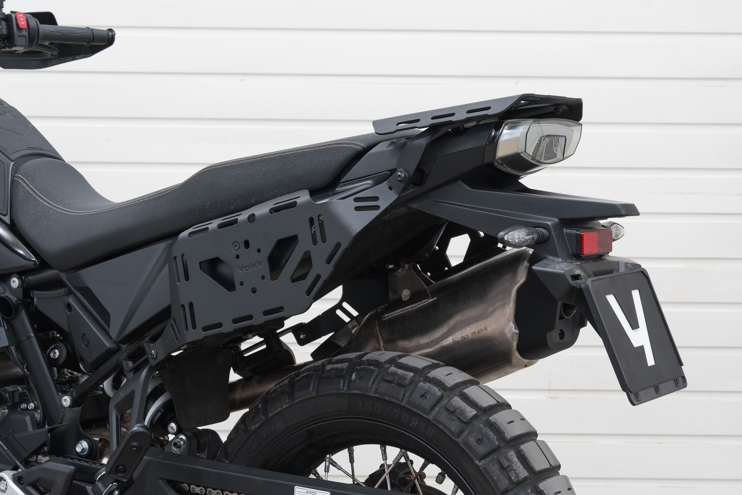Yakk EXP külgkottide pagasiriiul CFMOTO 800MT-X (25-) must - Image 3